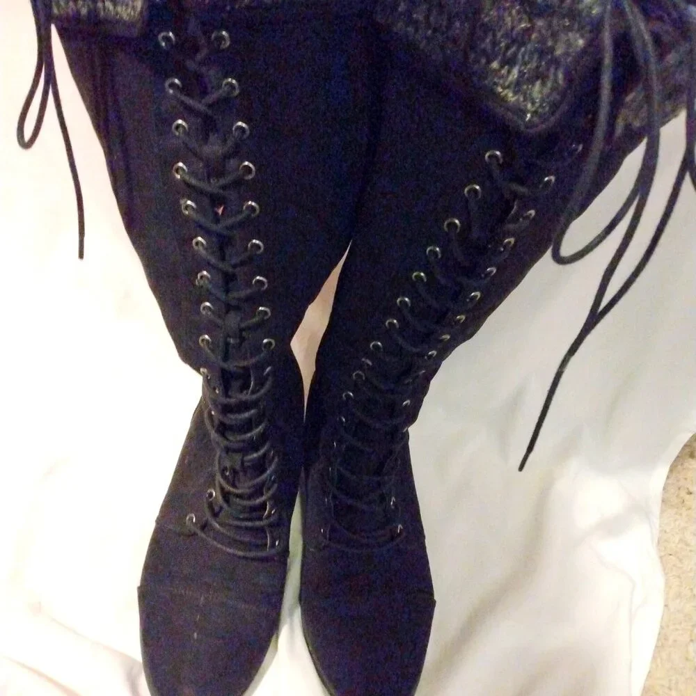 Torrid Black Lace Up Tall Boots 10.5WW Cozycore Streetwear Chunky Heel Combat - Picture 3 of 11